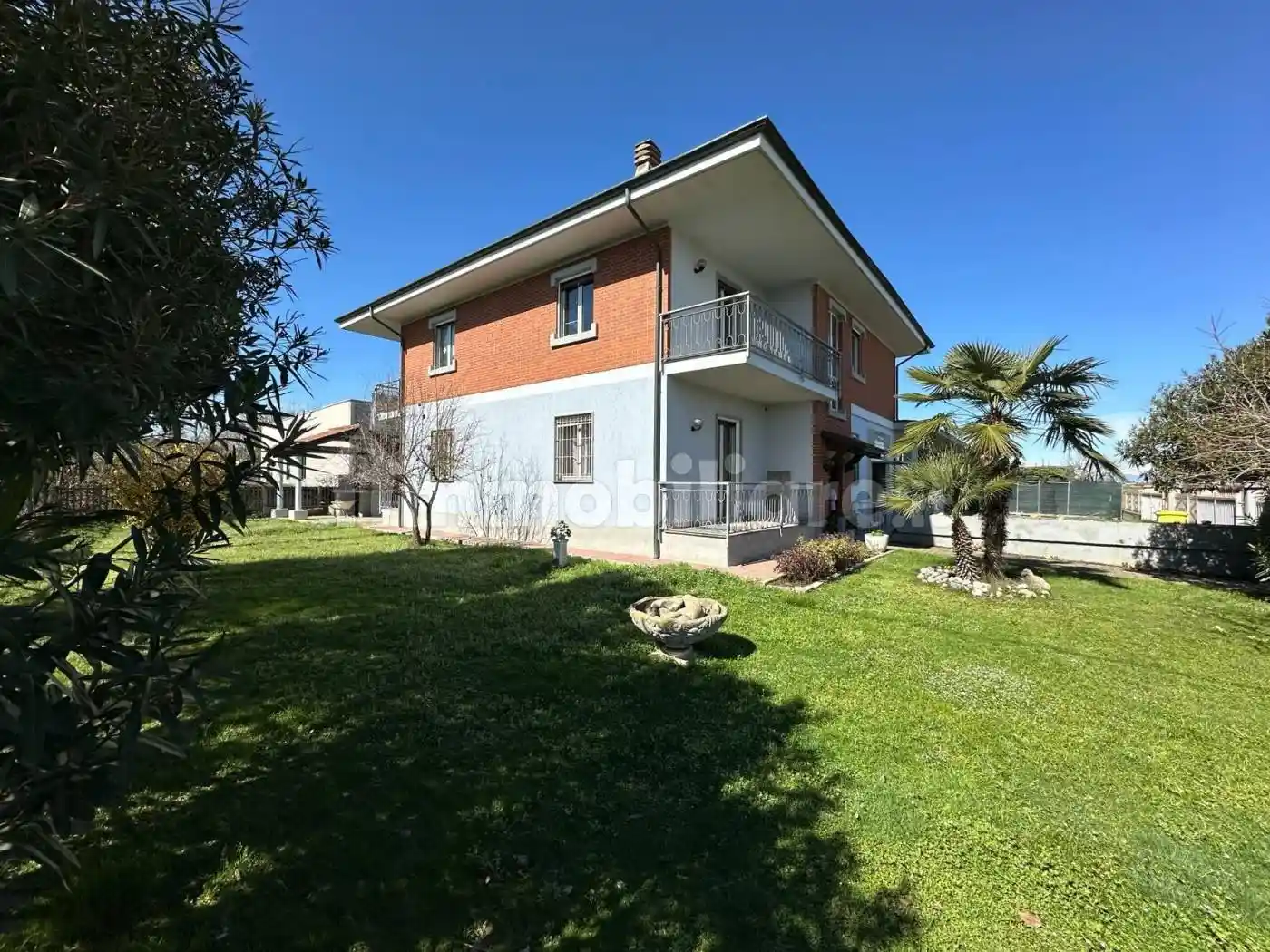 Villa in vendita a Crescentino