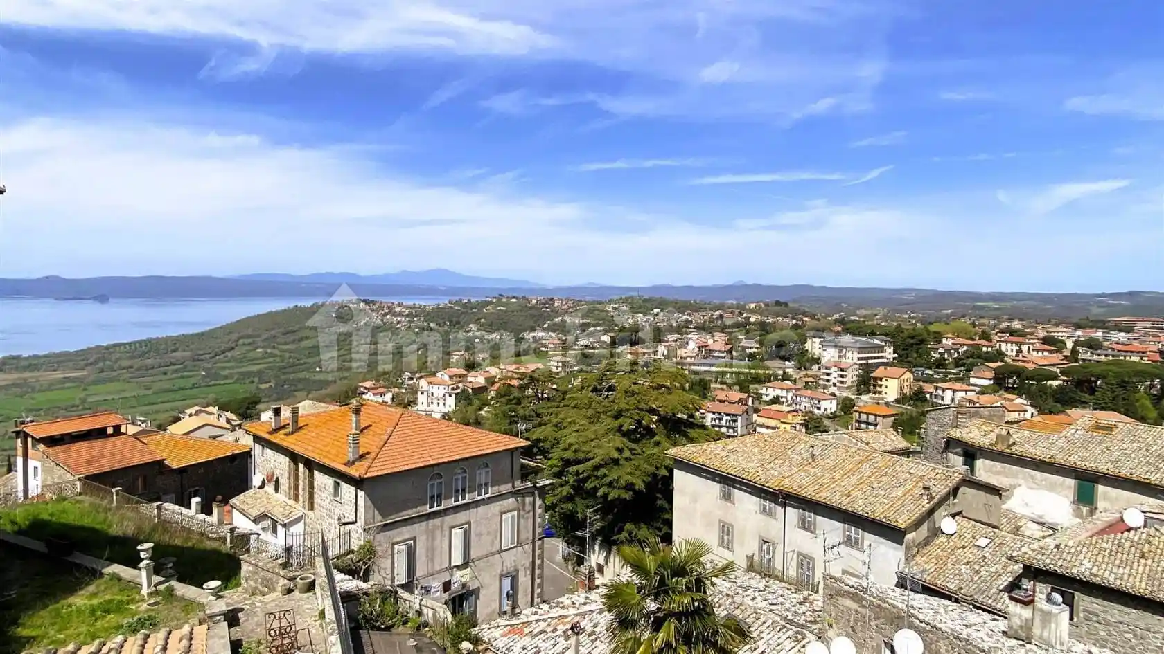 Appartamento in vendita a Montefiascone