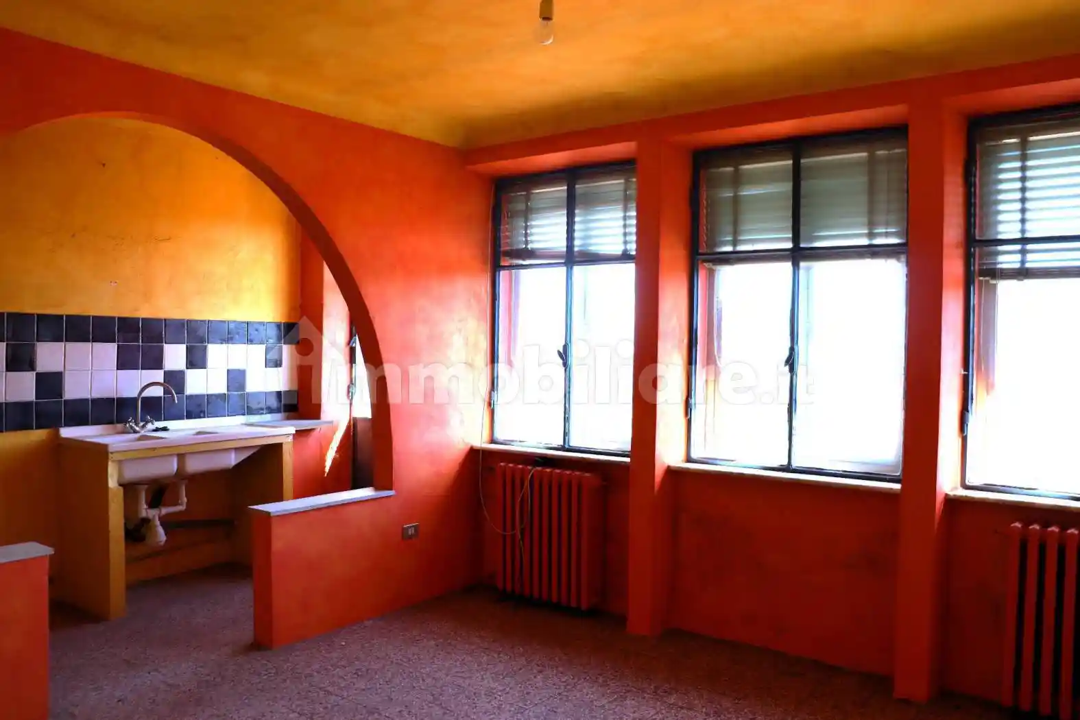 Casale via 20 Settembre 12, Centro, Castiglione Tinella - foto 4