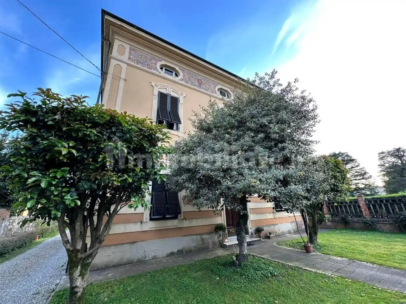 Villa in vendita a Capannori