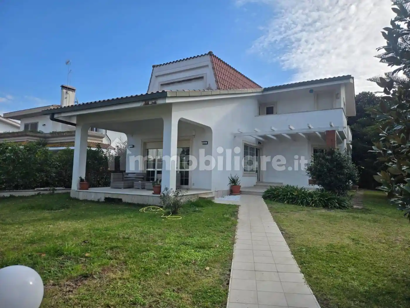 Villa in affitto a Fiumicino