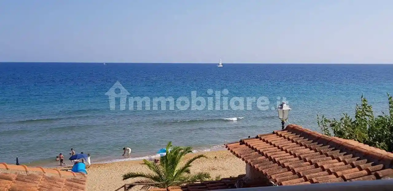 Quadrilocale via Punta Fiume Nicà, Capo Rizzuto, Isola di Capo Rizzuto - foto 2