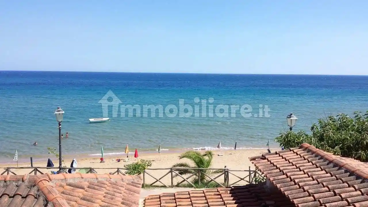 Quadrilocale via Punta Fiume Nicà, Capo Rizzuto, Isola di Capo Rizzuto - foto 5