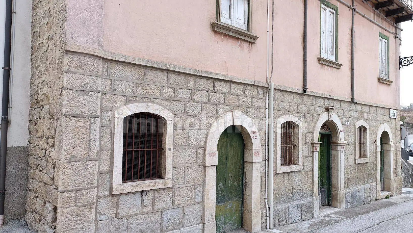 Rustico - Casale in vendita a Casalciprano