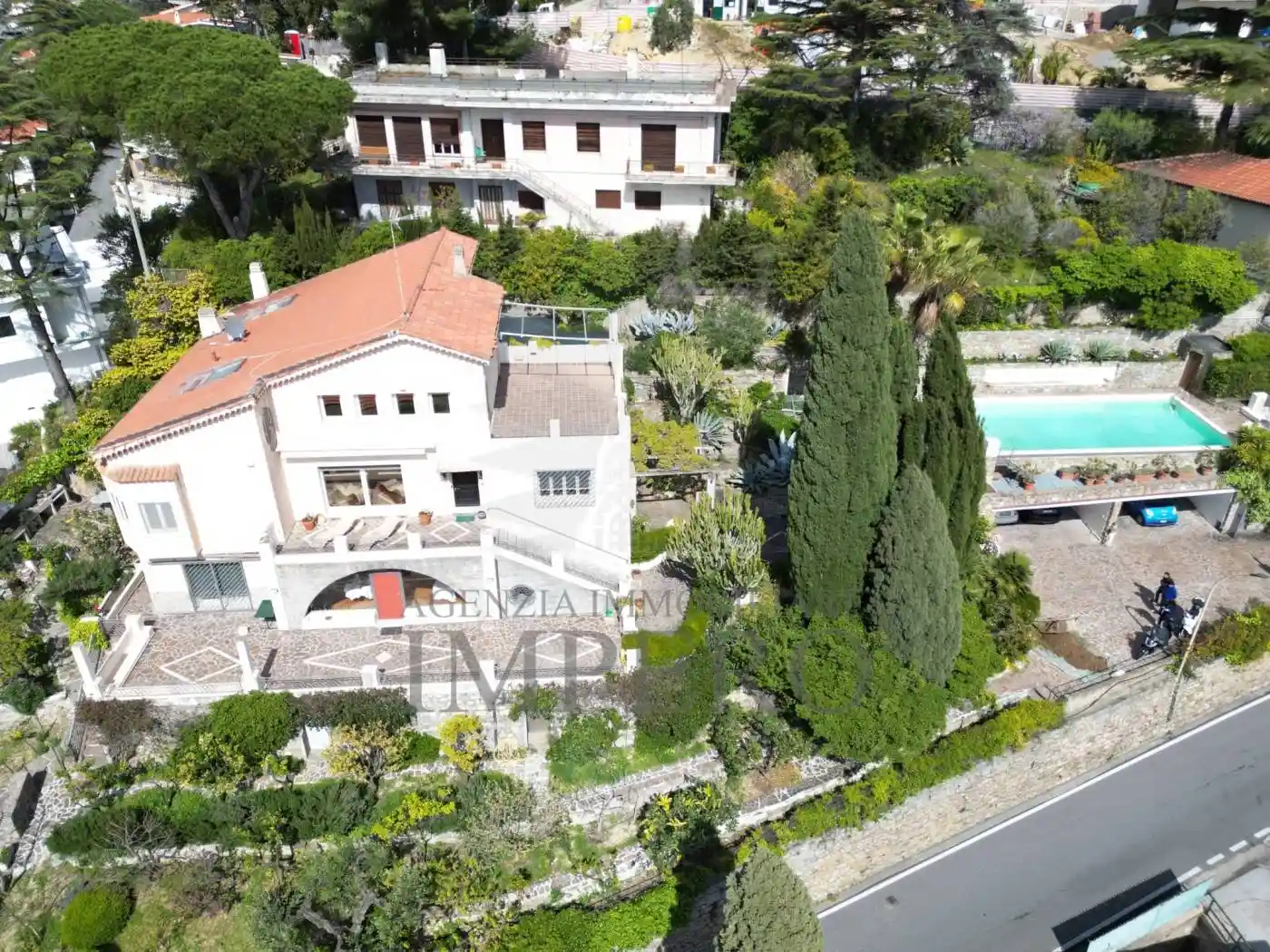 Villa in vendita a Bordighera