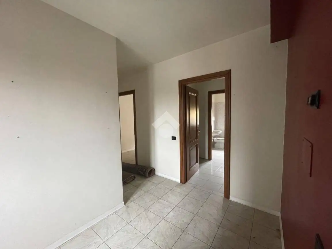 Appartamento via dei Frassini 18, Centro, Borgomanero - foto 3