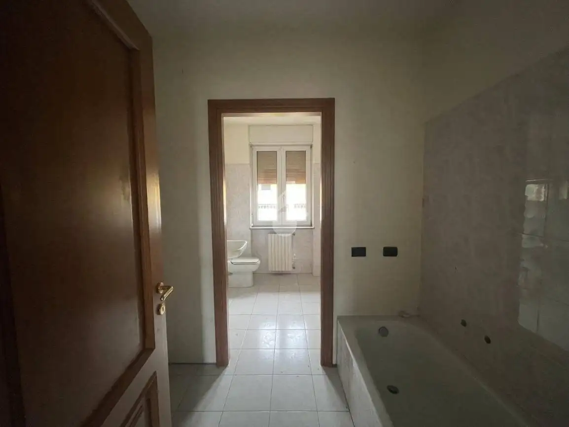 Appartamento via dei Frassini 18, Centro, Borgomanero - foto 5