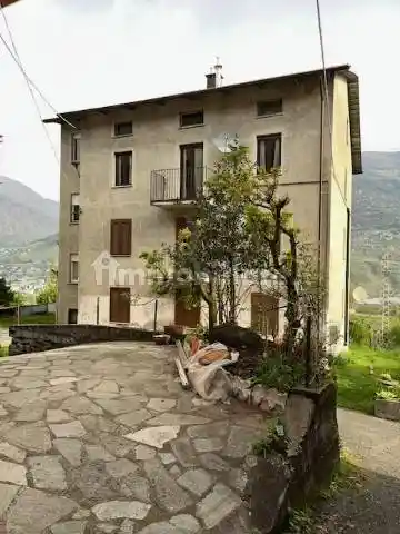 Appartamento in vendita a Albosaggia