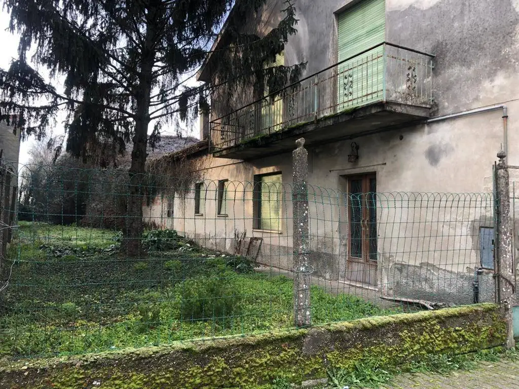 Casale via Giuseppina 124, Centro, Cingia de' Botti - foto 2