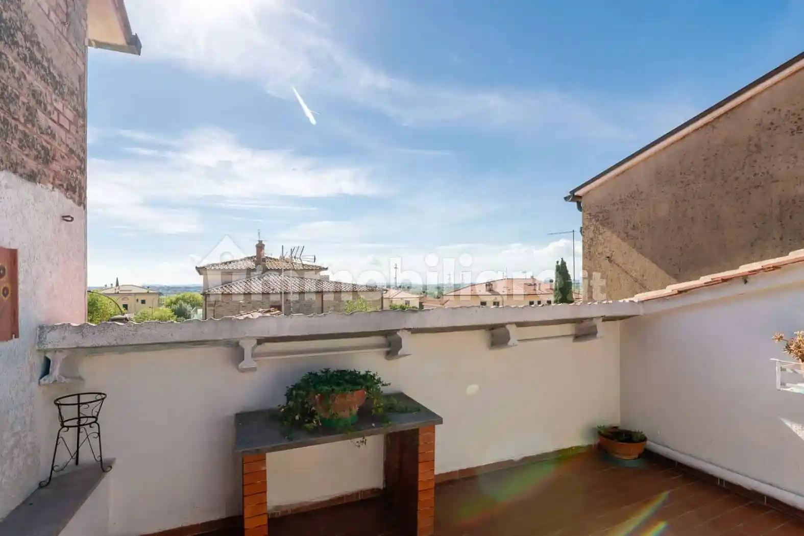 Casa indipendente in vendita a Cortona