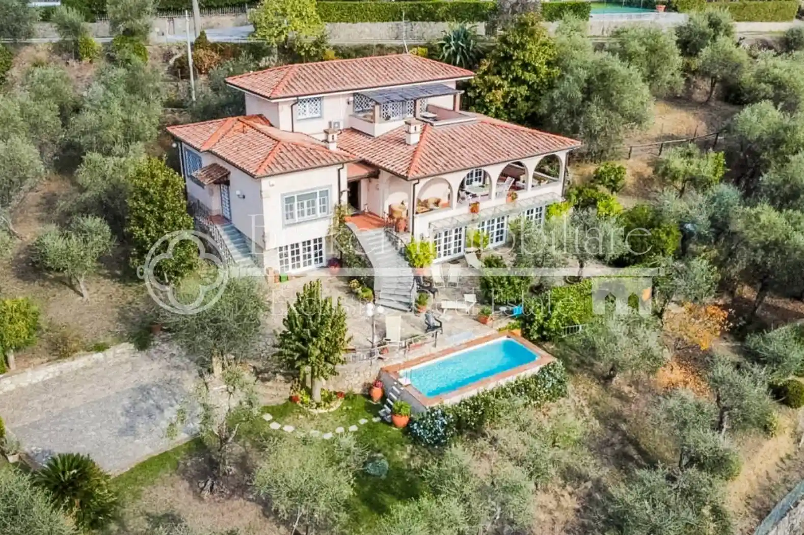 Villa in vendita a Massarosa
