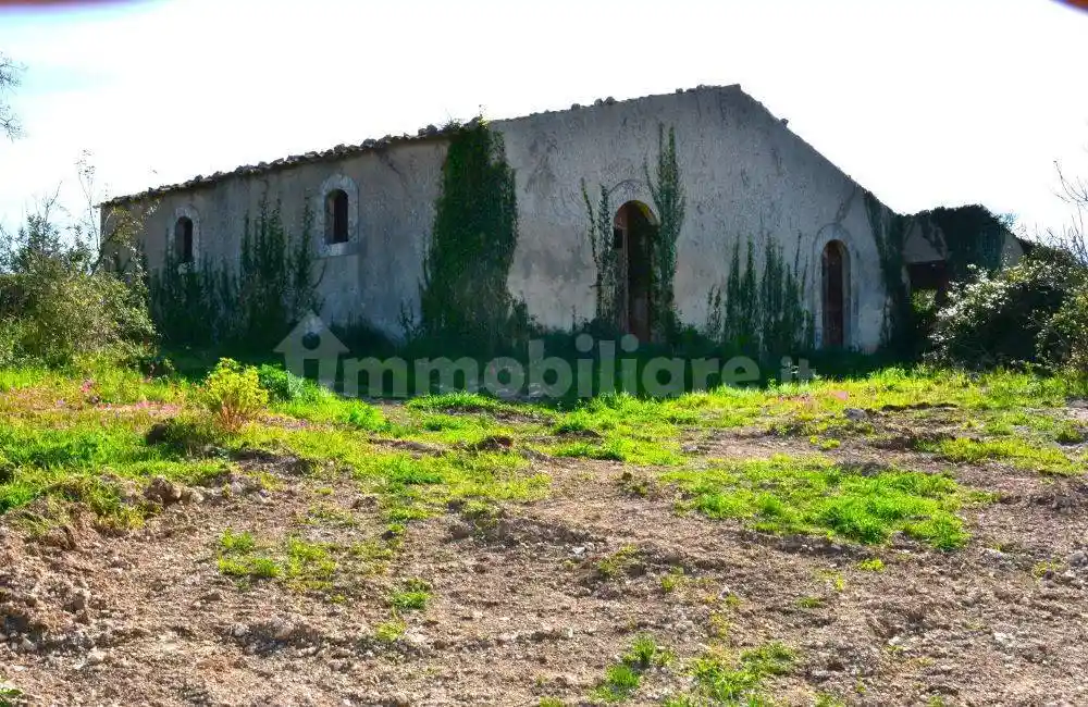 Rustico - Casale in vendita a Noto