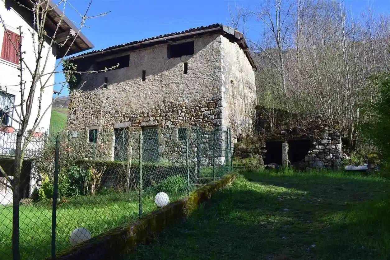 Rustico - Casale in vendita a Serina