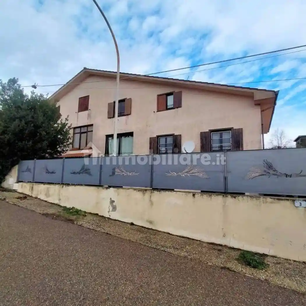 Villa in vendita a Ronciglione