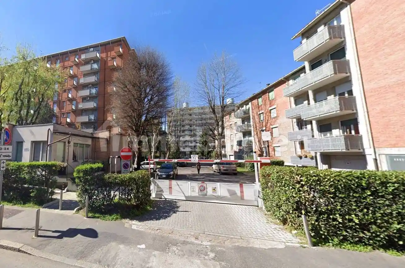 Appartamento all'asta via Santuario del Sacro Cuore 3, Milano - foto 2