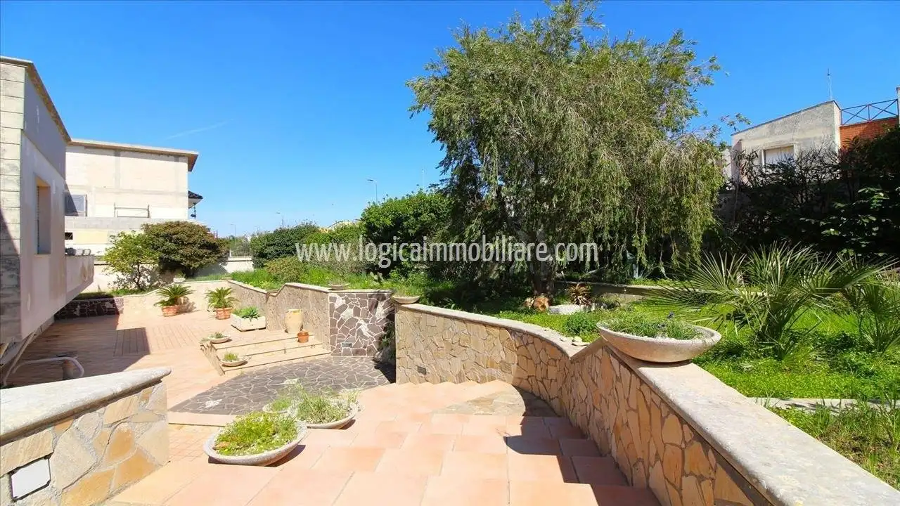 Villa unifamiliare via Unità Europea, Cannole - foto 3