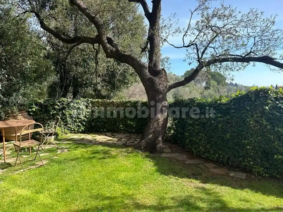 Appartamento in vendita a Magliano in Toscana