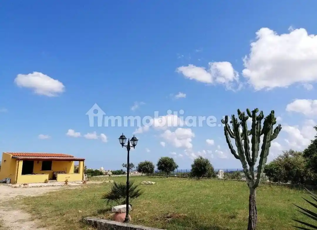 Appartamento in affitto a Noto