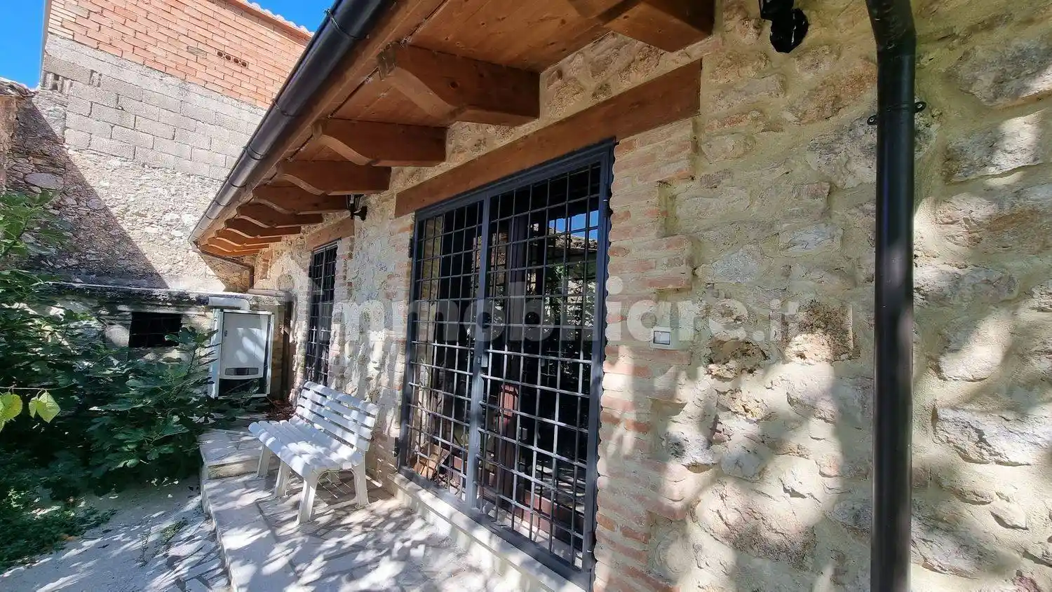 Villa in vendita a Poggio Bustone