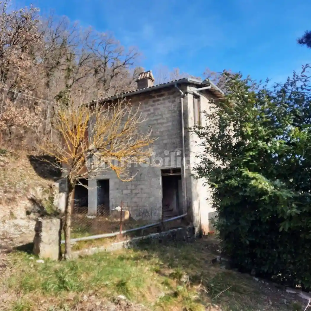 Rustico - Casale in vendita a Contigliano