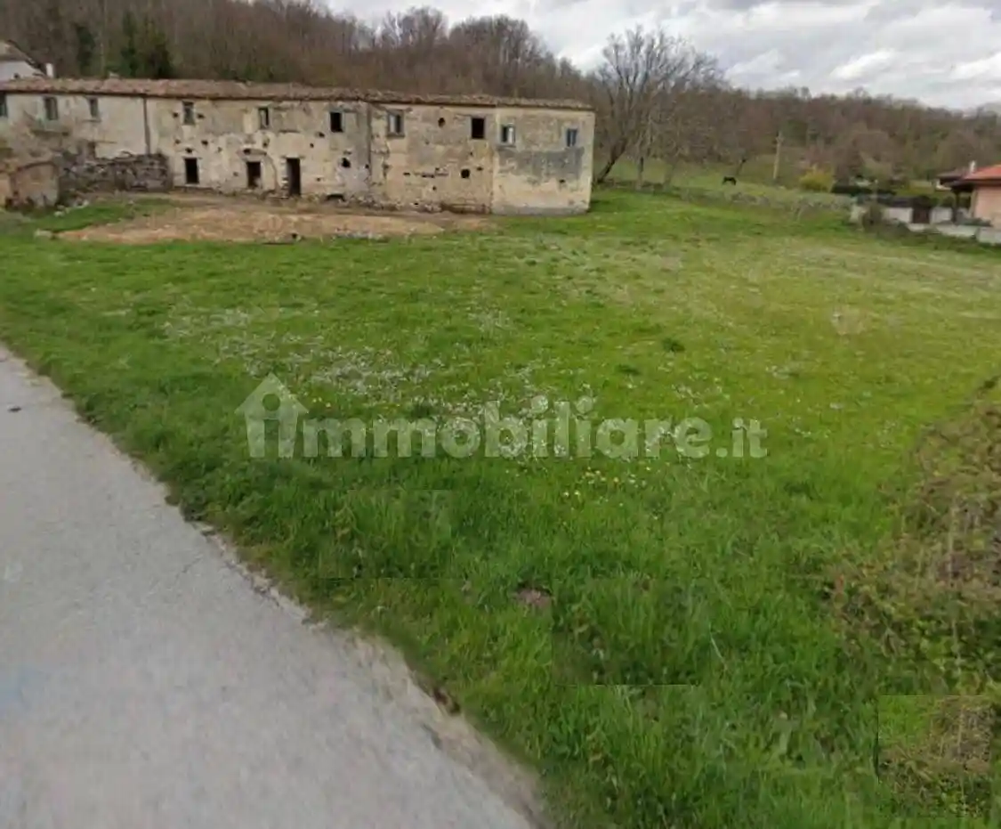 Rustico - Casale in vendita a San Massimo