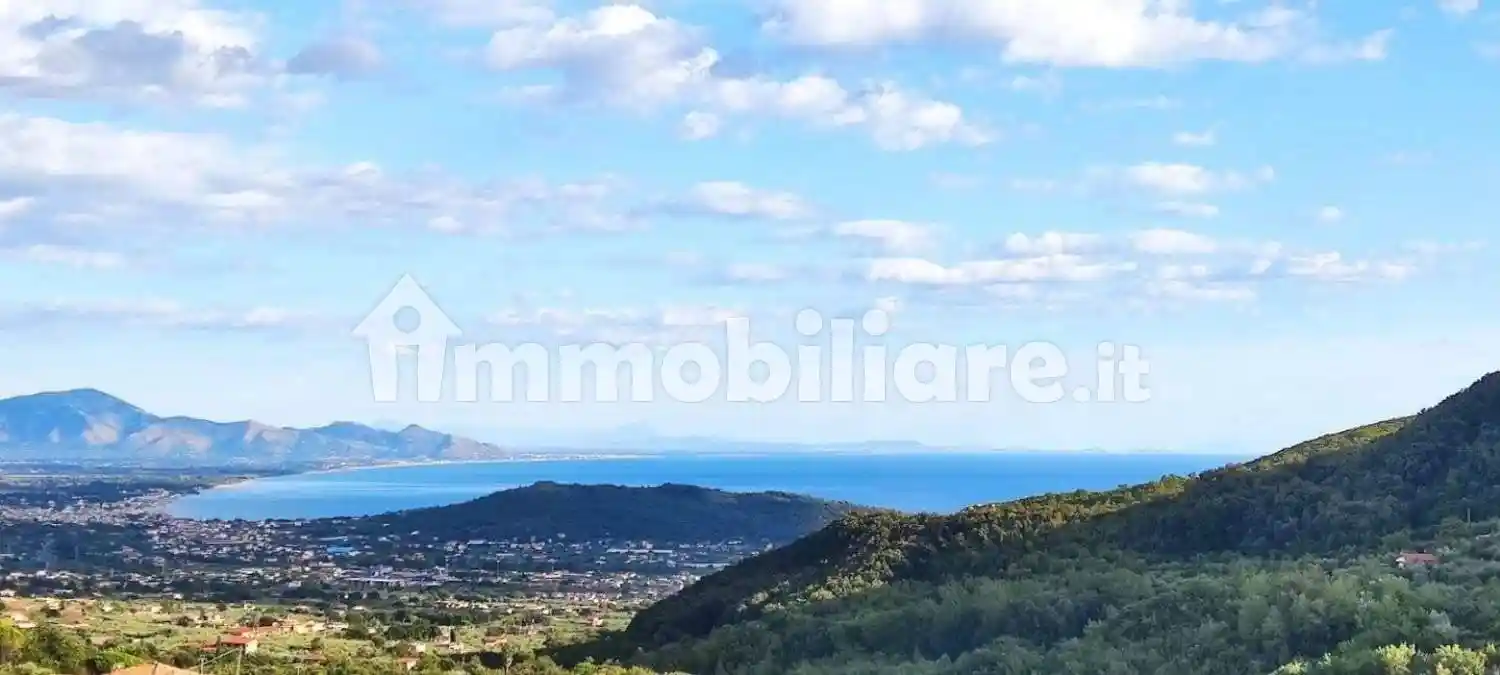 Appartamento in vendita a Formia