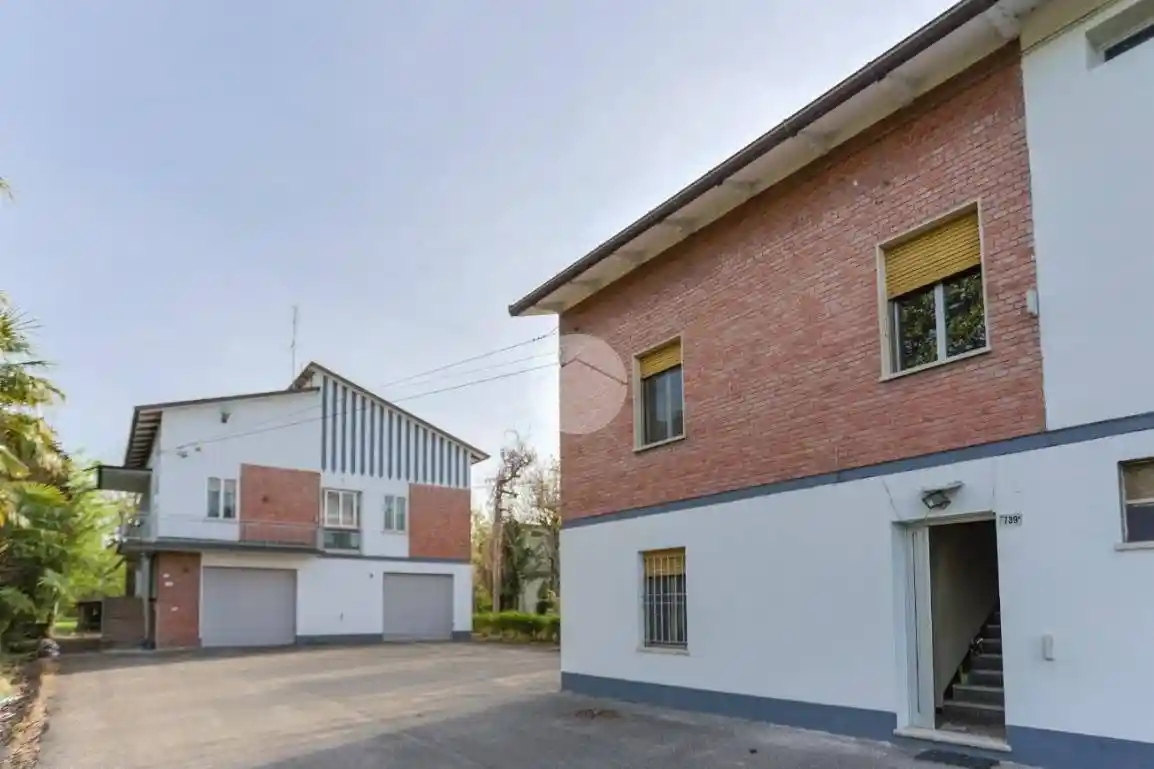 Villa in vendita a Savignano sul Panaro