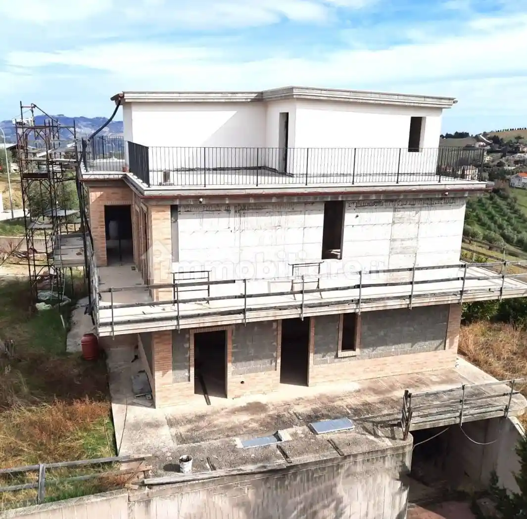 Villa in vendita a Offida