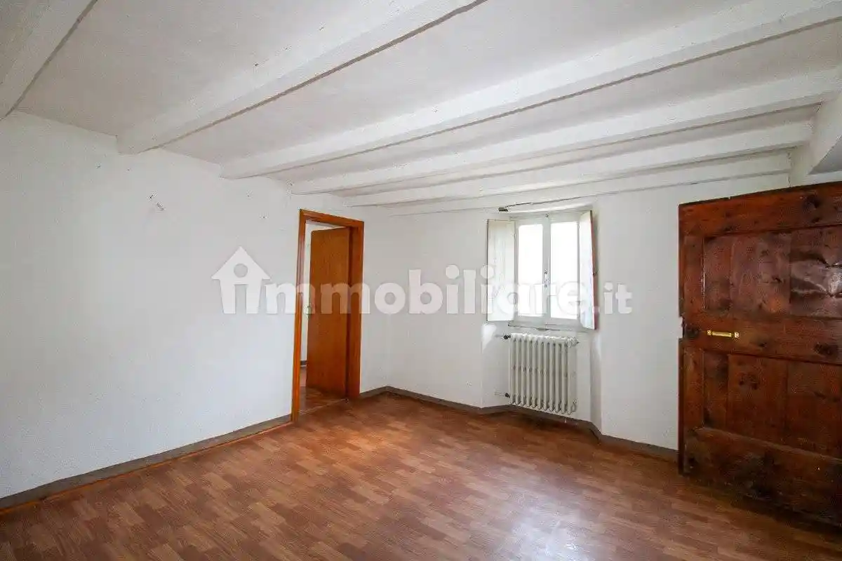 Casa indipendente in vendita a Schignano