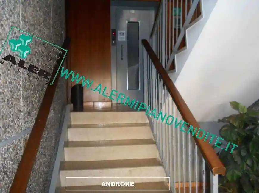 Appartamento all'asta via degli Ippocastani 12, Milano - foto 5