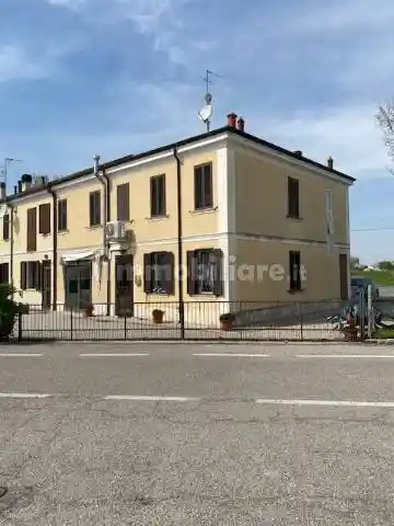 Casa indipendente in vendita a Ferrara