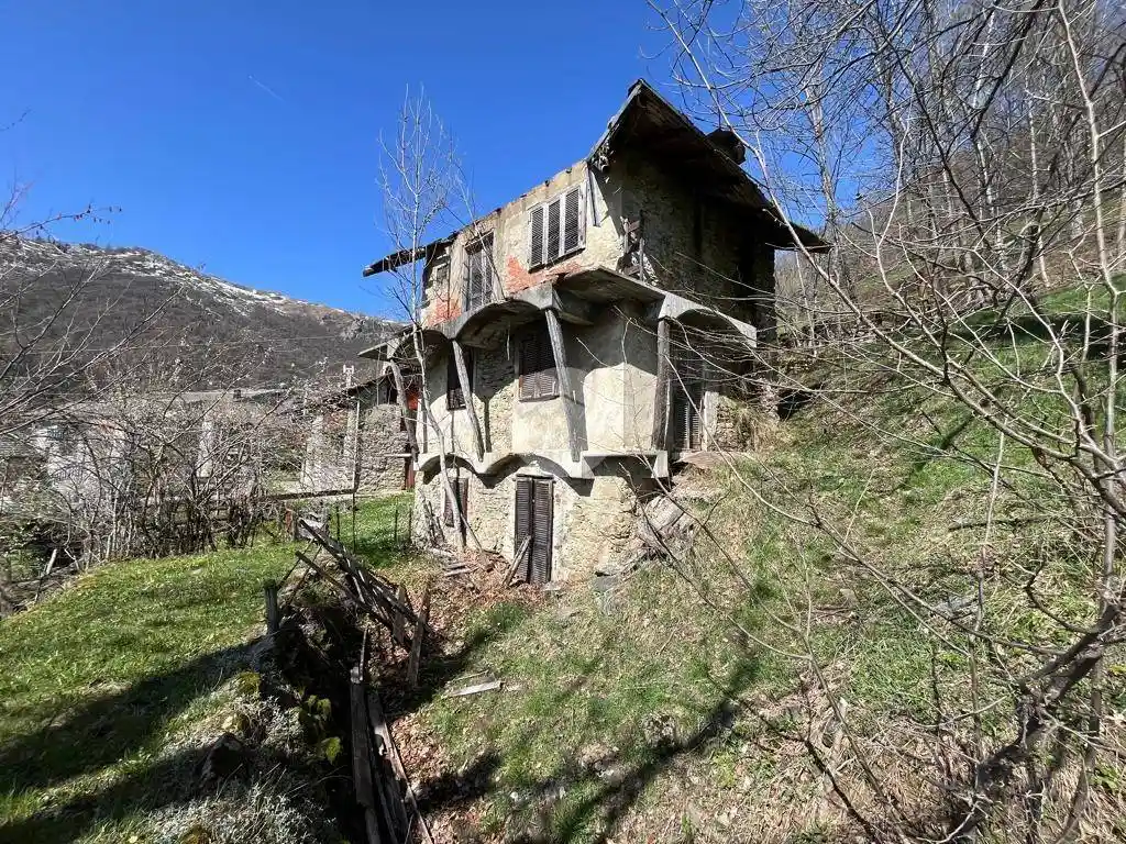 Rustico - Casale in vendita a Rubiana