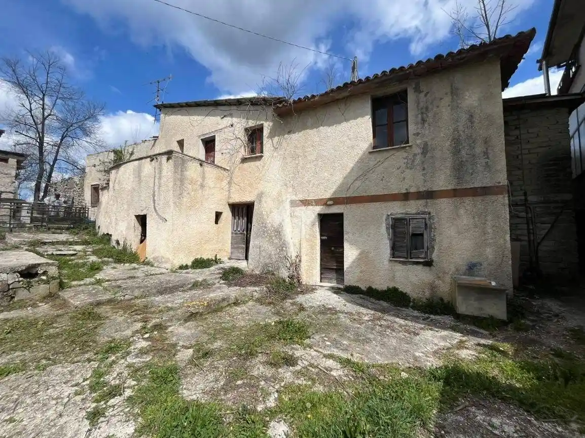 Casa indipendente in vendita a Subiaco
