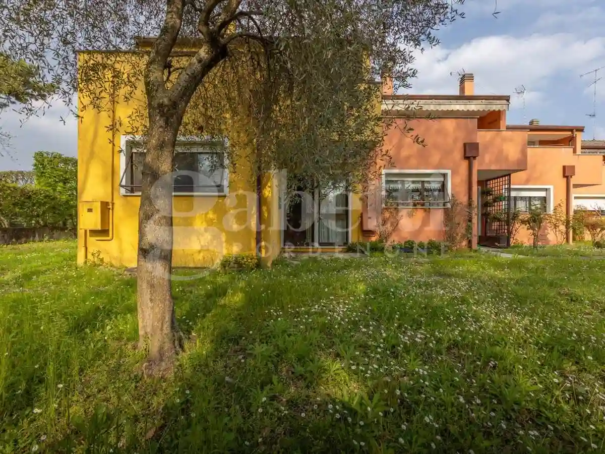 Villetta a schiera - foto 2