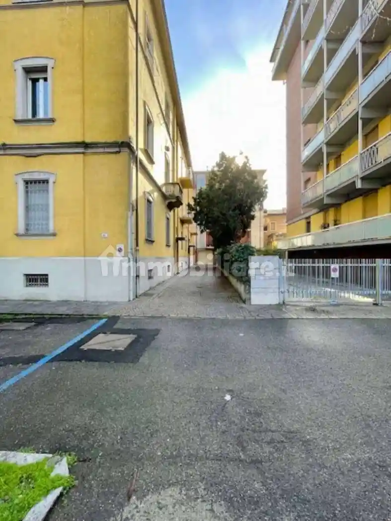 Appartamento in vendita a Modena