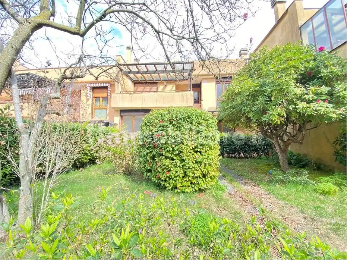 Villetta a schiera in vendita a Baveno