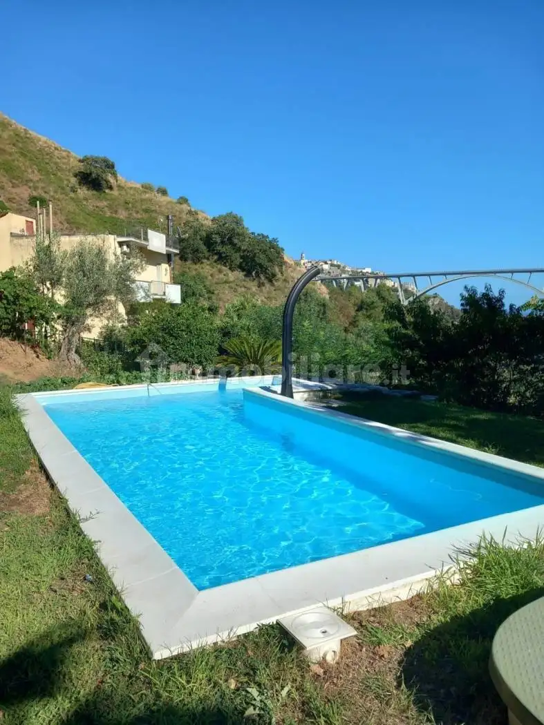 Villa in vendita a Catanzaro