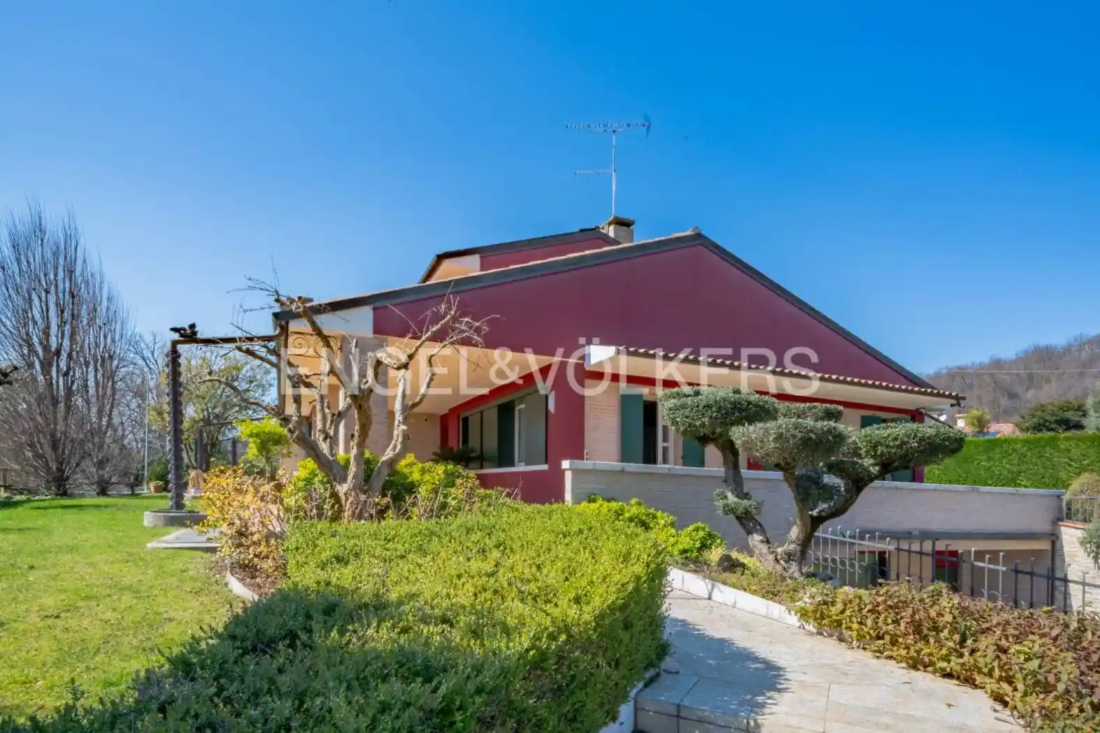 Villa unifamiliare via Mire, Refrontolo - foto 2