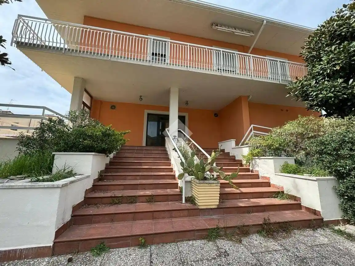 Casa indipendente in vendita a Giano dell'Umbria