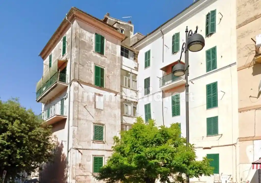 Appartamento in vendita a Castel Madama