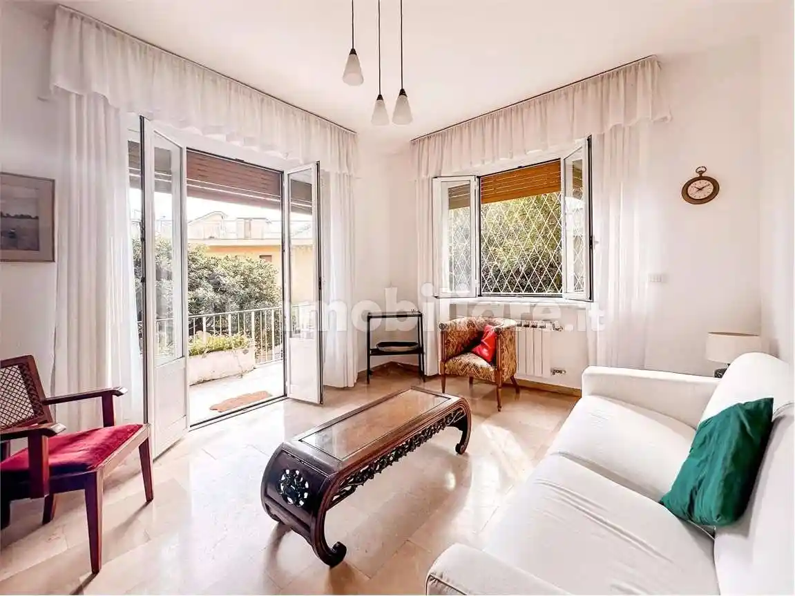 Appartamento in vendita a Rapallo