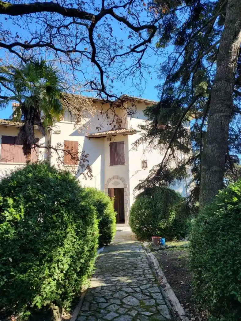 Palazzo - Edificio in vendita a Ziano Piacentino