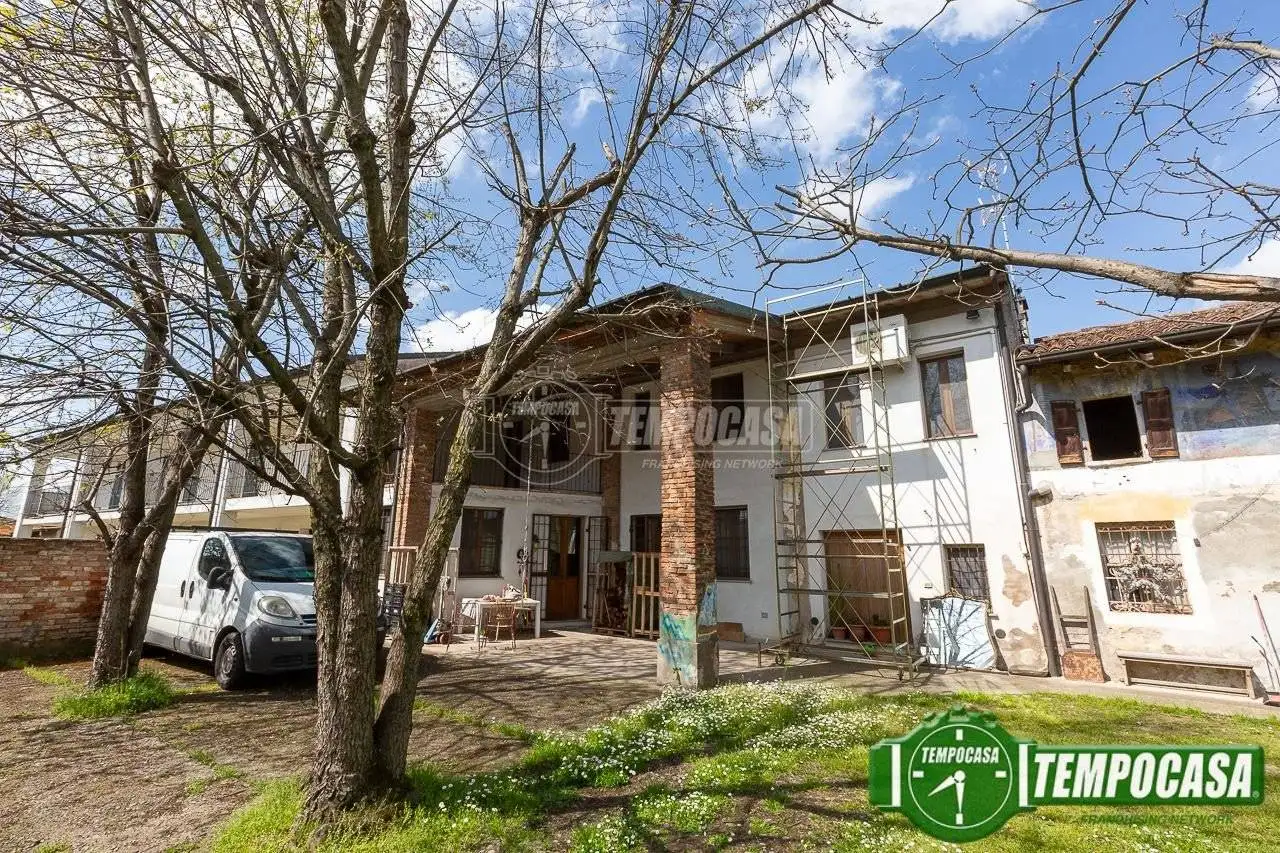 Rustico - Casale in vendita a Salvirola