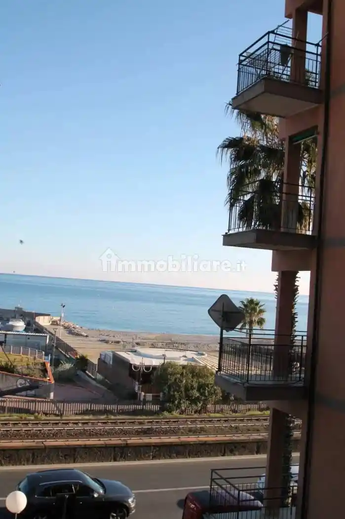 Appartamento in affitto a Borghetto Santo Spirito