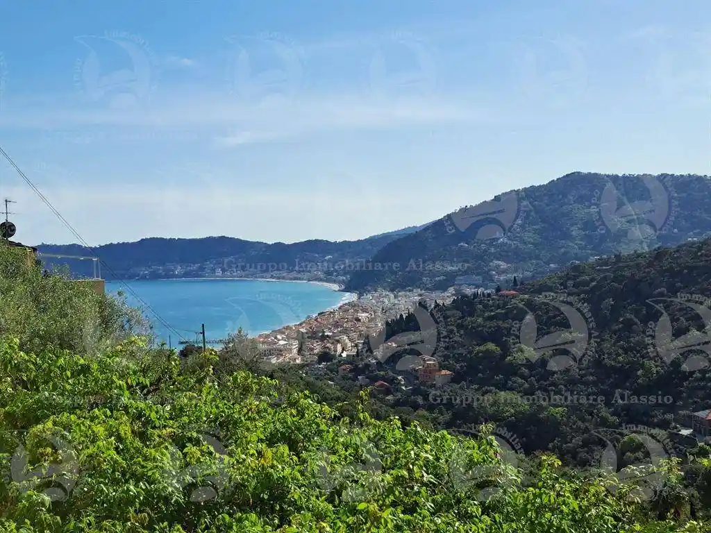 Appartamento in vendita a Alassio