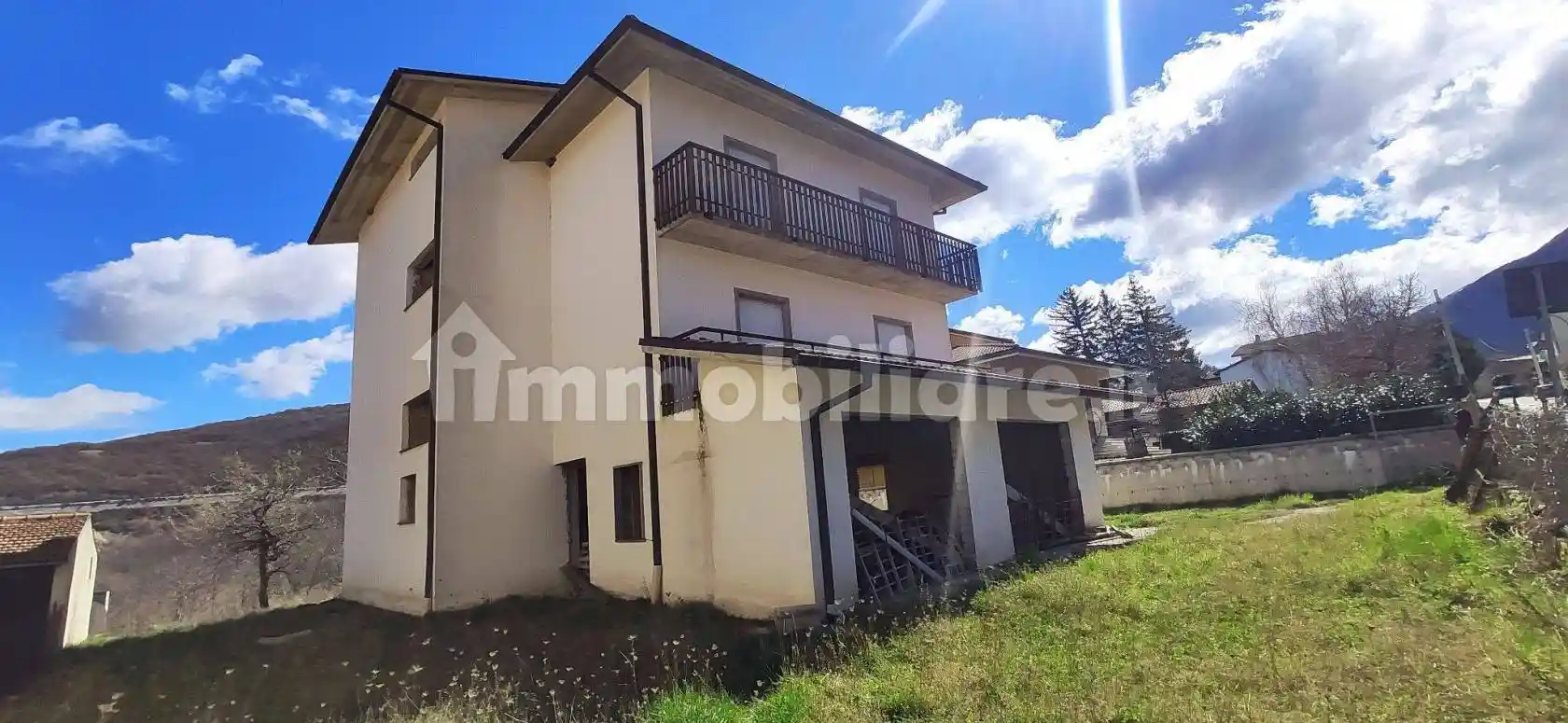 Villa unifamiliare via San Bartolomeo 13, Villagrande, Tornimparte - foto 2