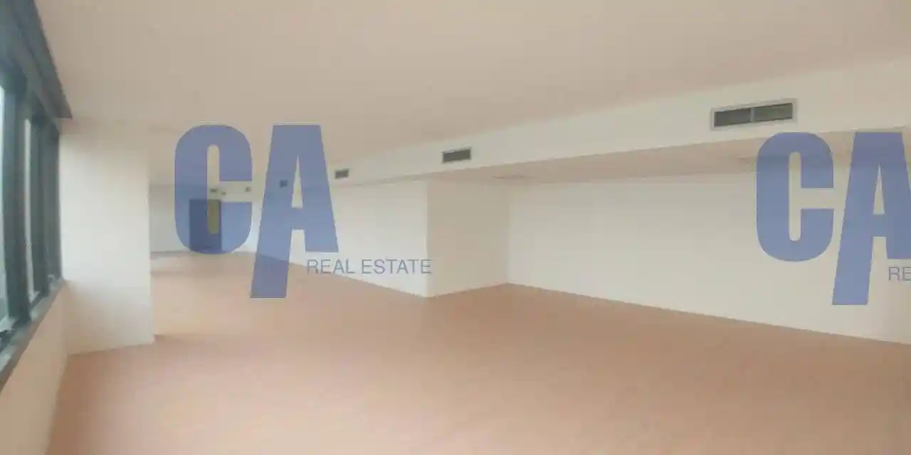 Palazzo - Edificio in vendita a Segrate