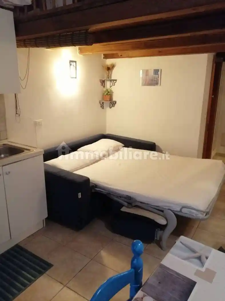 Bilocale via San Giovanni 14, Centro Storico, Terracina - foto 3