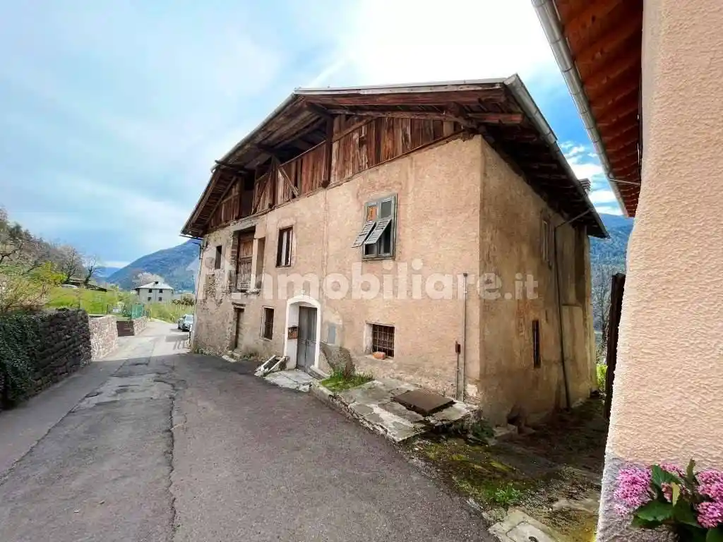 Terratetto unifamiliare loc. Arnago, 16, Arnago, Malè - foto 3