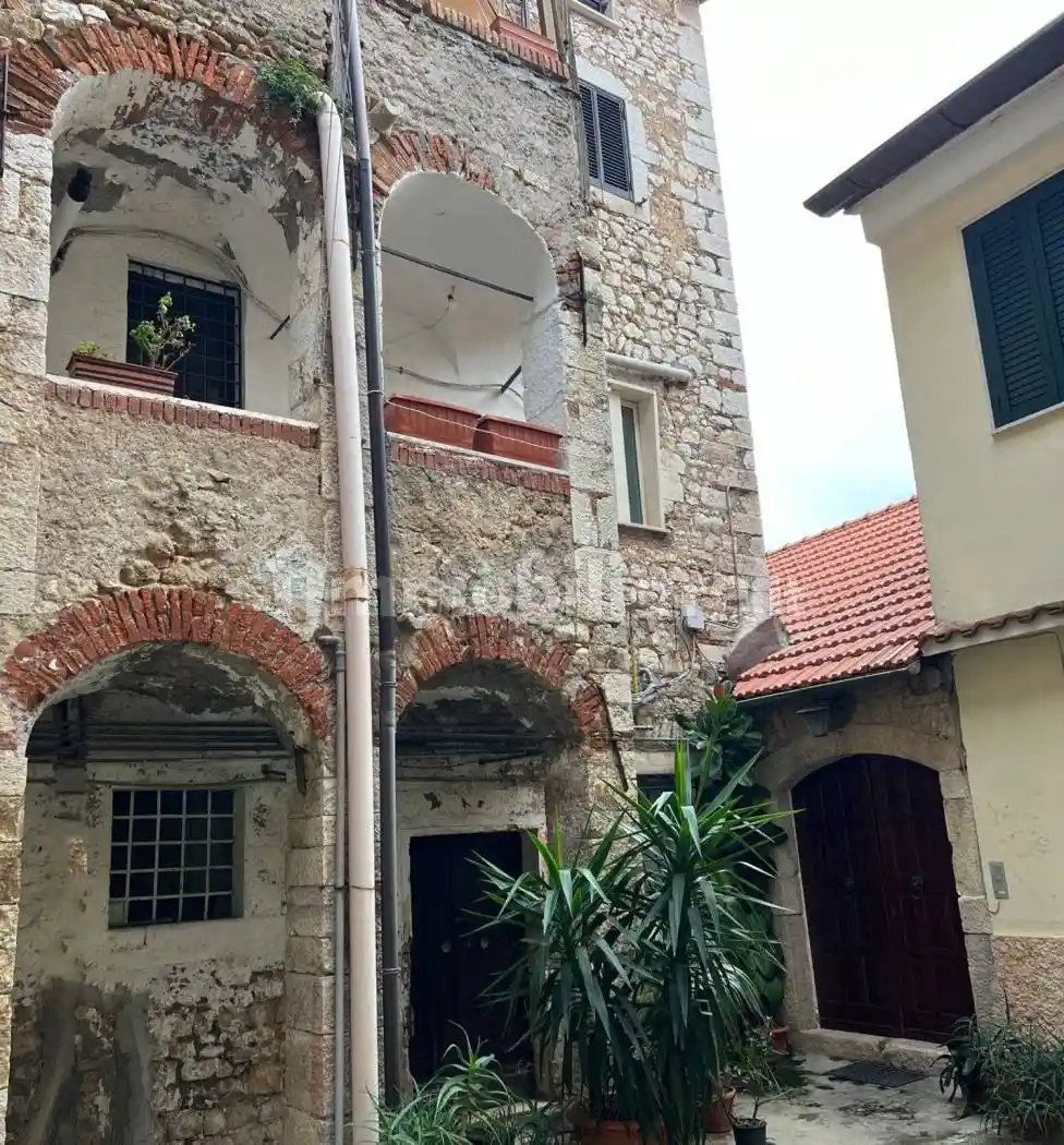 Appartamento in vendita a Sezze